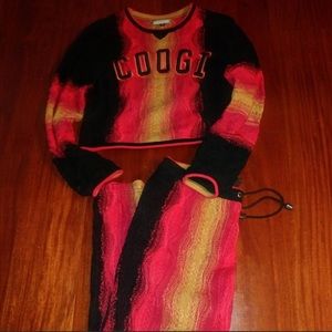 Size medium vintage coogi crop top and pants!